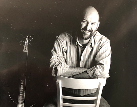 TONIC - Delwyn Siôn