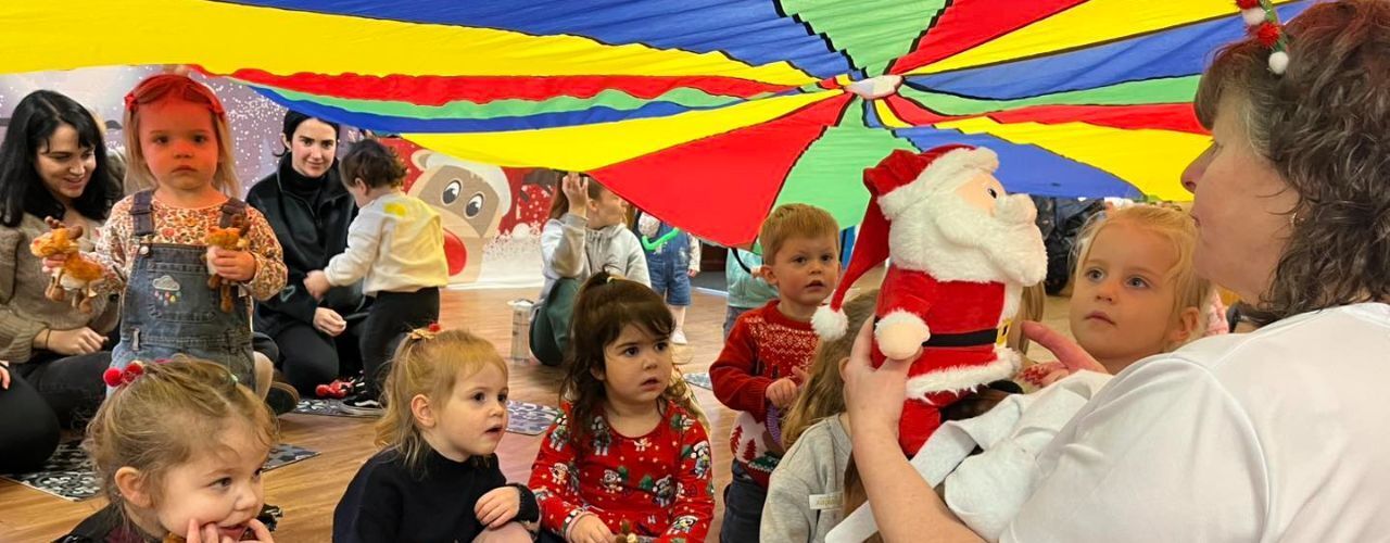 banner image for Singing Jo & Co's Christmas Party