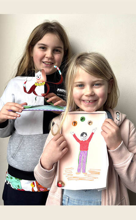 Show Poster for Kids Crafts – Circus Jugglers