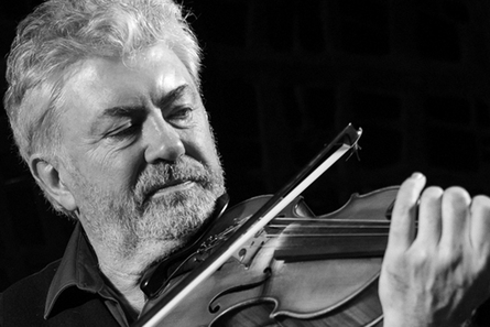 Droichead Arts Centre - 
           DTMSW | Gerry O’ Connor in concert 
        
