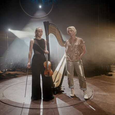 
          Catrin Finch and Aoife Ní Bhriain: Bright Lights
        