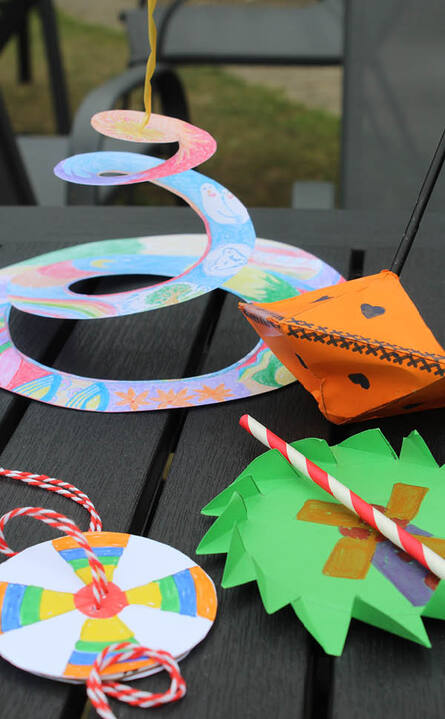 Show Poster for Kids Crafts – We’re In a Spin