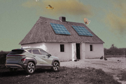 Droichead Arts Centre - 
          Theatre Club | Adrift | By Deirdre Kinahan
        