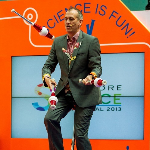 Dr Ken's Science Circus Workshop - The Corn Hall